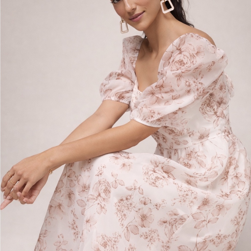 Mi Ami for Francesca’s neutral Floral Midi Dress Open Back Bow puff Sleeves